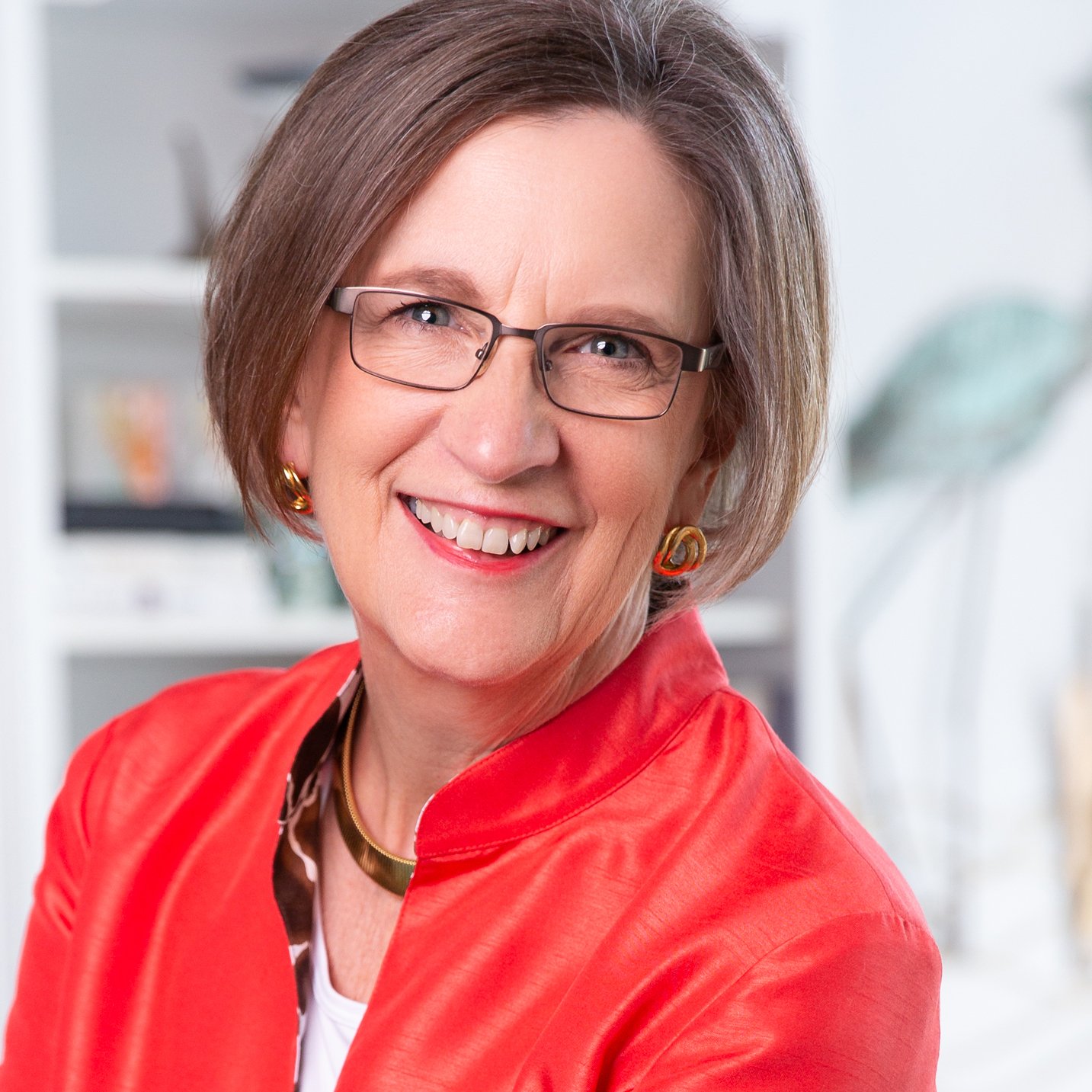 Meredith Bell Headshot square 2025 Meredith Bell Headshot square 2025